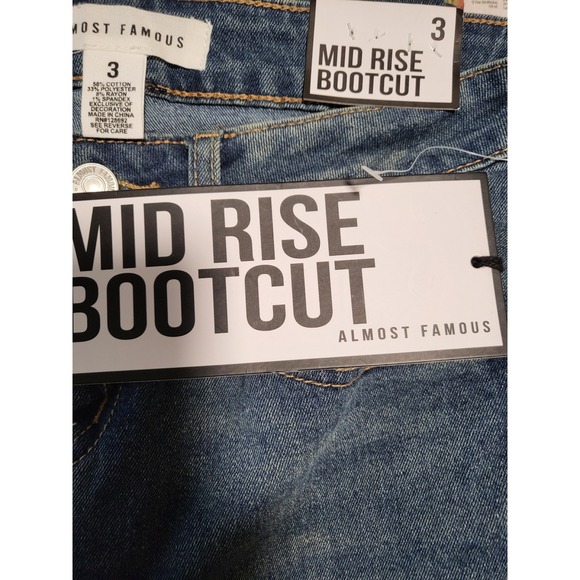 Almost Famous Womens Mid Rise Bootcut Jeans Medium Wash Blue Size 3 NWT - Picture 5 of 5